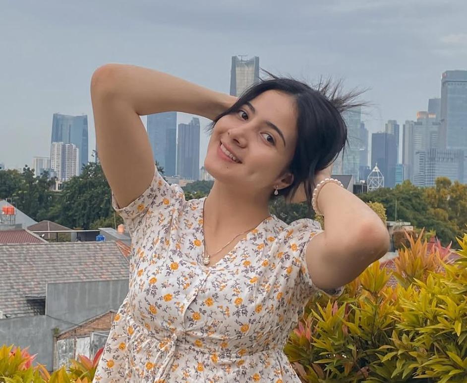 Beredar Video Syur Mirip Dirinya, Ini Kata Bulan Sutena