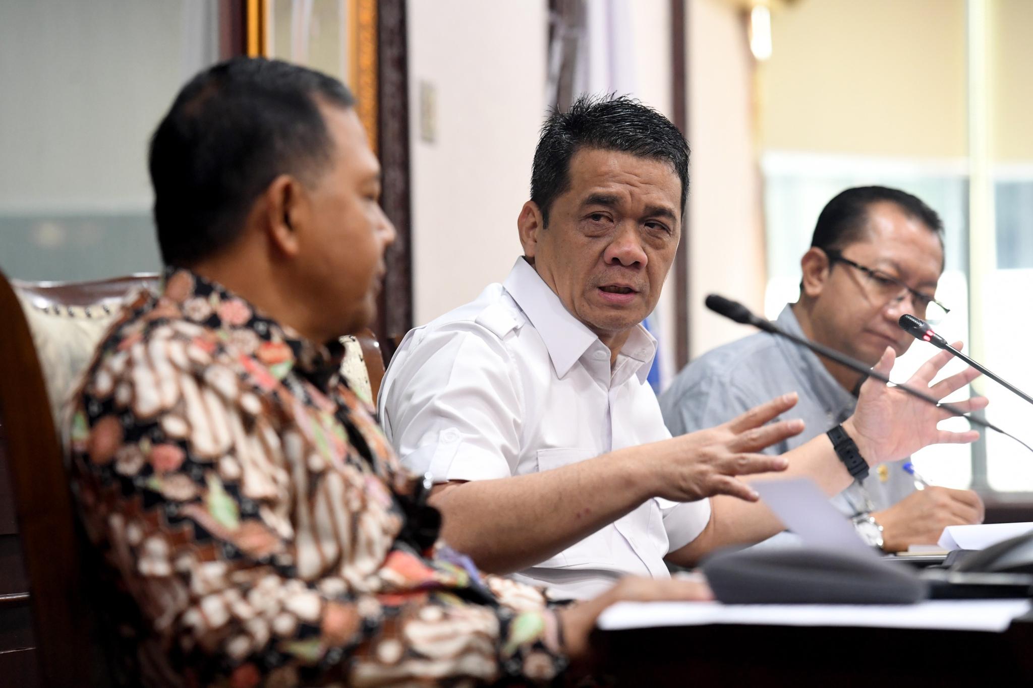 Kampus dan Media Harus Punya Desa Binaan Untuk Percepat Pembangunan Desa Melalui Kolaborasi Hexahelix