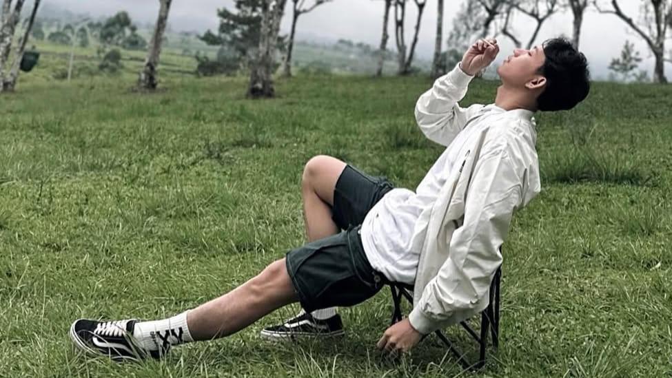 Tren Fashion Skena: Ekspresi Diri Nyentrik-Unik Lewat Gaya Retro