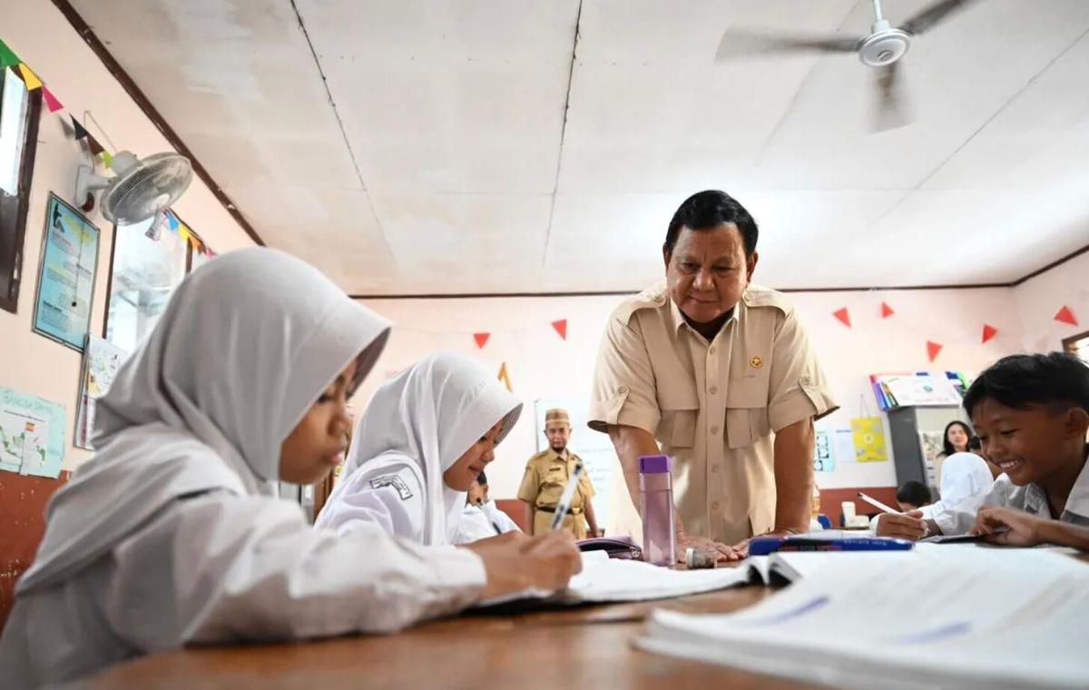 Prabowo Kembali Tinjau MBG di SD dan Dapur SPPG Bogor