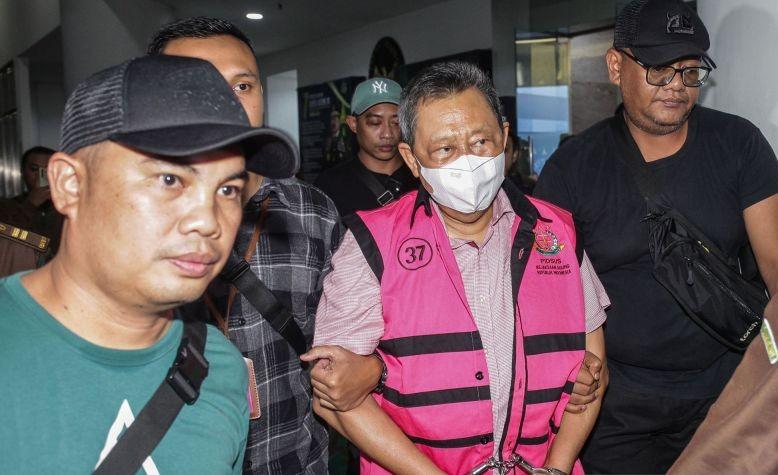 Hakim Perintahkan Lanjutan Sidang Hendry Lie dalam Kasus Korupsi Timah