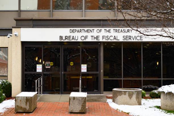 75.000 Pegawai Federal AS Setuju Program Pensiun Trump