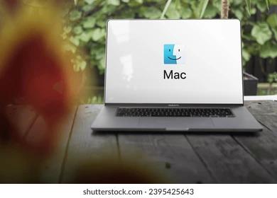 Begini Cara Membagi Layar Laptop di Windows dan MacOS