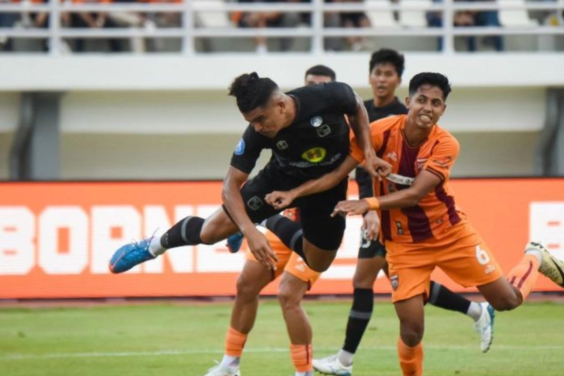 Pato Menggila, Borneo FC Taklukkan Barito Putra di Derby Papadaan
