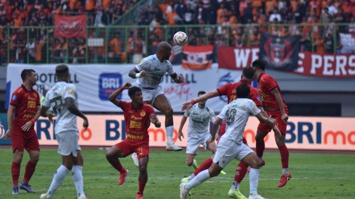 Laga Sengit Persija vs Persib Berakhir Sama Kuat 2-2