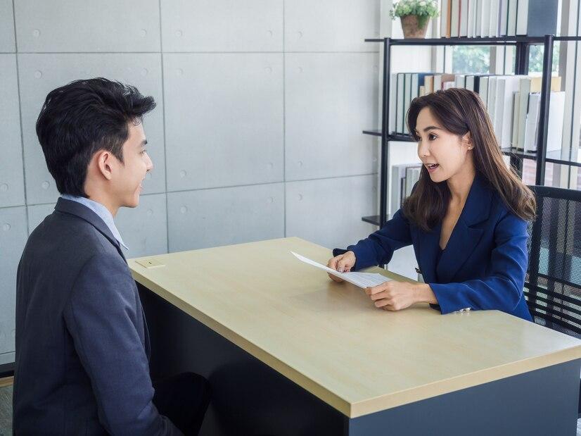 5 Cara Menjawab Pertanyaan "Mengapa Kami Harus Menerima Anda?" dalam Wawancara Kerja