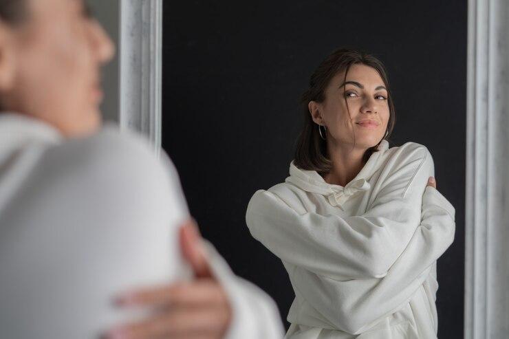 Apa Itu Self Esteem? Kenali Ciri-Ciri hingga Cara Meningkatkannya