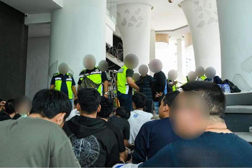 Malaysia Bekuk 46 WNA Pelaku Penipuan Online, Termasuk 19 WNI