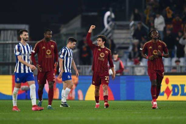 AS Roma Singkirkan Porto ke 16 Besar Liga Europa