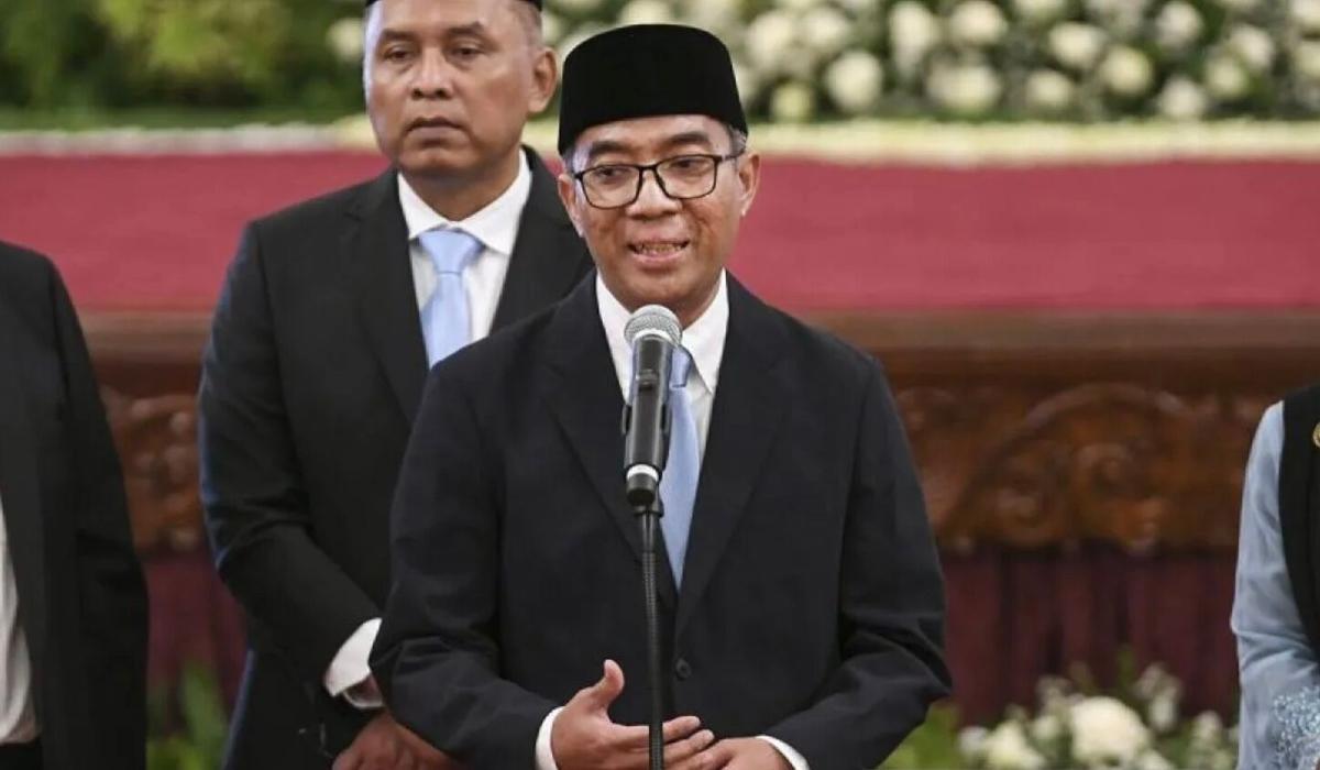 Mendiktisaintek Brian Tegaskan Tak Ada Kenaikan UKT Bagi Mahasiswa