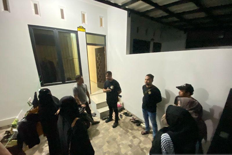 Sindikat Calo PMI Ilegal ke Qatar dan Arab Saudi Dibongkar, Empat Korban Diselamatkan