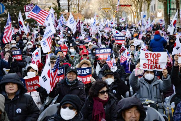 Kampus Elite Jadi Arena Demo Pro-Kontra Pemakzulan Korsel