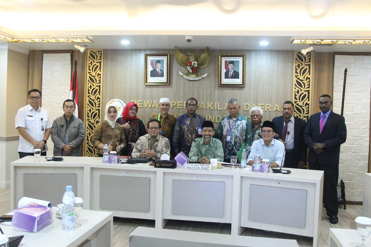 BAP DPD RI Terima Aspirasi Pensiunan BRI dan Masyarakat Adat Suku Aika