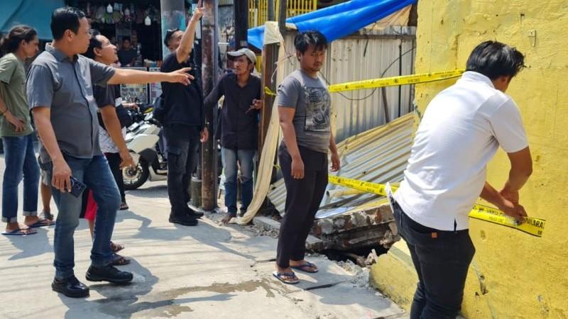 Kuli Bangunan di Koja Tewas usai Tertimpa Tembok Roboh