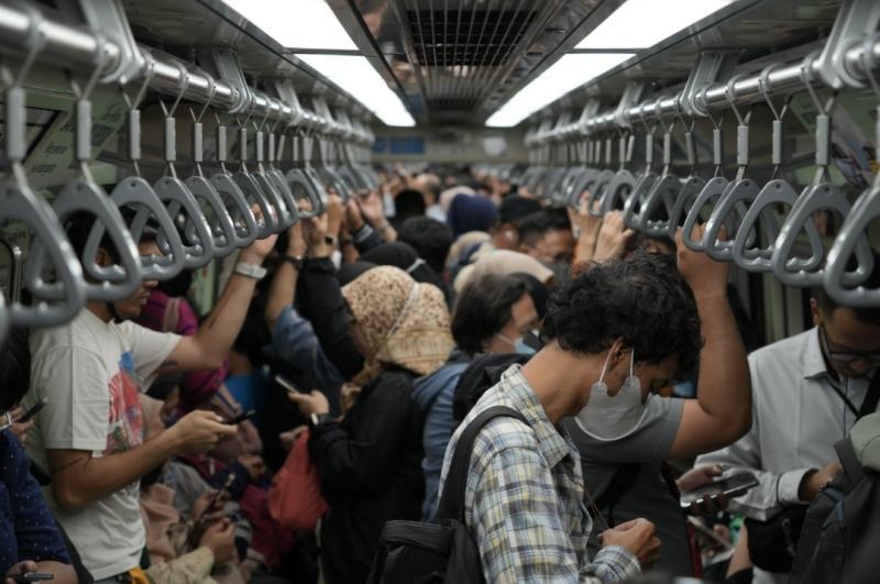 LRT Jabodebek Pecah Rekor, 103 Ribu Pengguna dalam Sehari