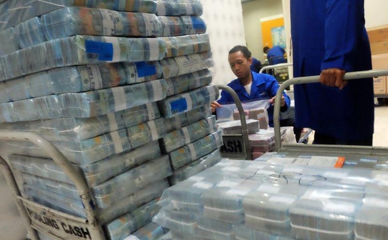Aksi ‘Buy On Dip’ Jadi Napas Buatan bagi Nilai Tukar Rupiah
