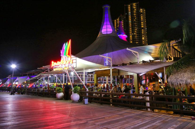 6 Daftar Restoran Seafood di Jakarta Utara untuk Bukber yang Wajib Dicoba