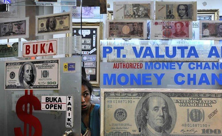 Rupiah Coba Menari di Atas Pelambatan Ekonomi AS