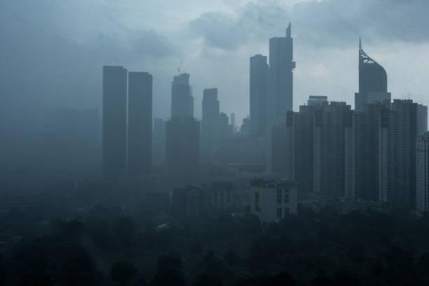 Waspada! Hujan Ringan hingga Petir Berpotensi Guyur Indonesia Hari Ini