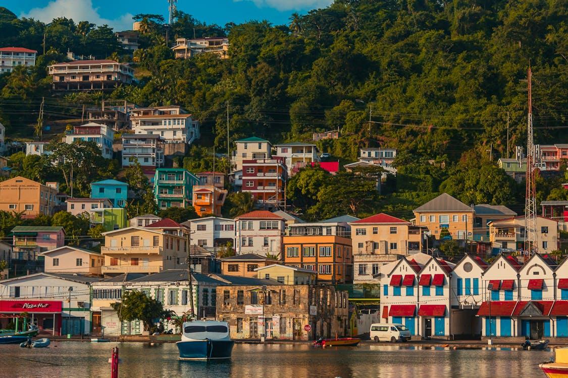 Grenada, Surga Tersembunyi dengan Pantai Terindah di Karibia