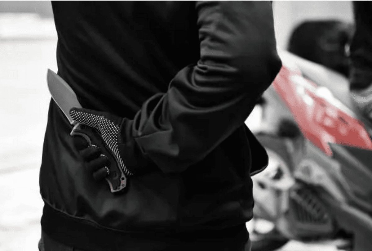 Motor Kakak-Adik Dirampas Begal Bersajam di Setiabudi Bandung