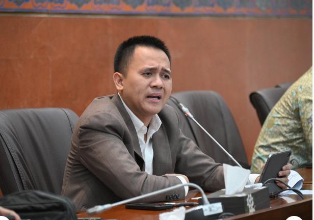 Tak Bahas Soal Dugaan Oplosan, Legislator Cecar Pertamina