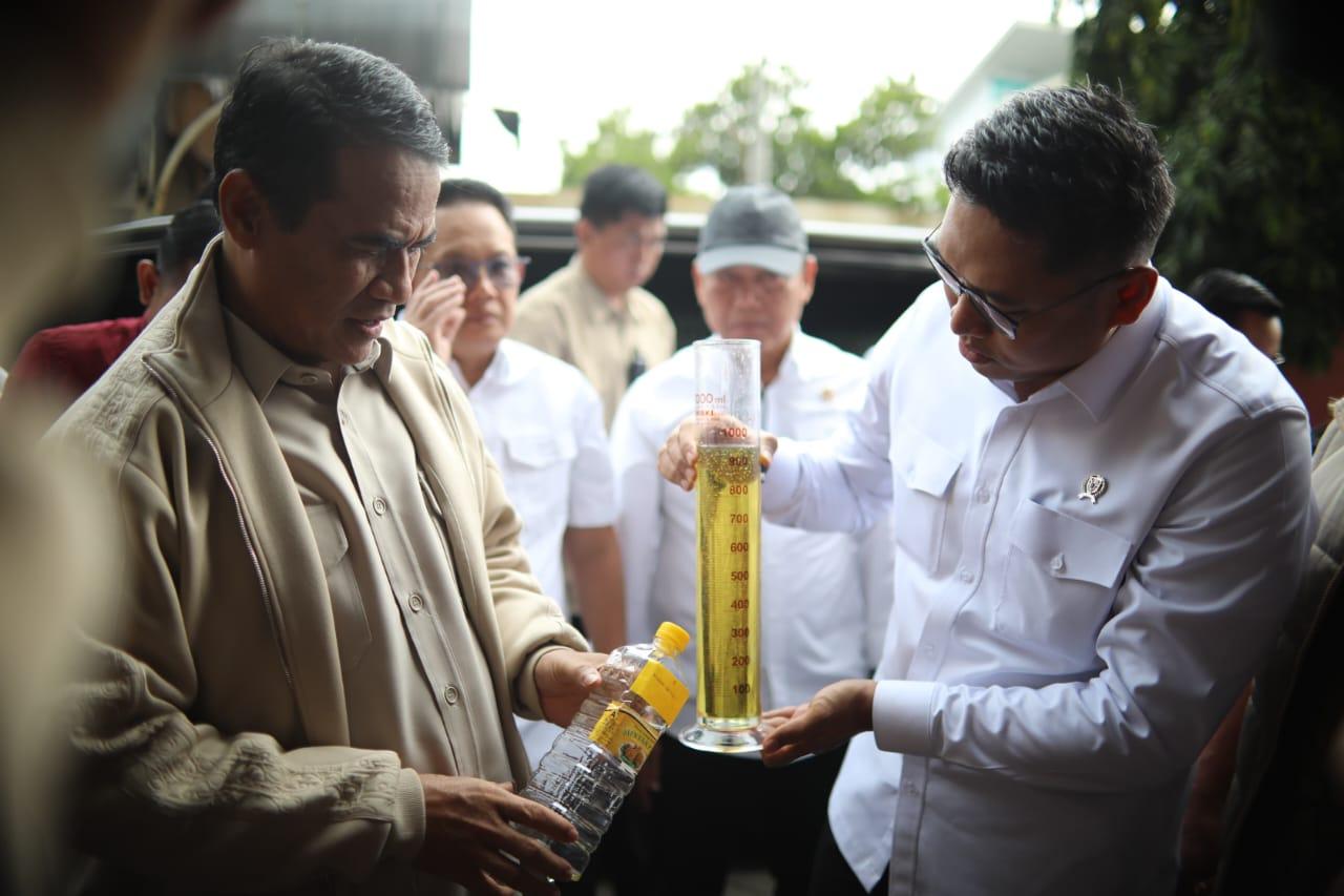 Sidak Pasar 3 Menteri di Surabaya, Kembali Bongkar Kecurangan Takaran Minyakita oleh 7 Perusahaan