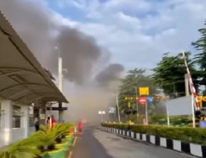 Pria Bakar 3 Gerbong Kereta di Stasiun Tugu Yogyakarta gegara Sakit Hati