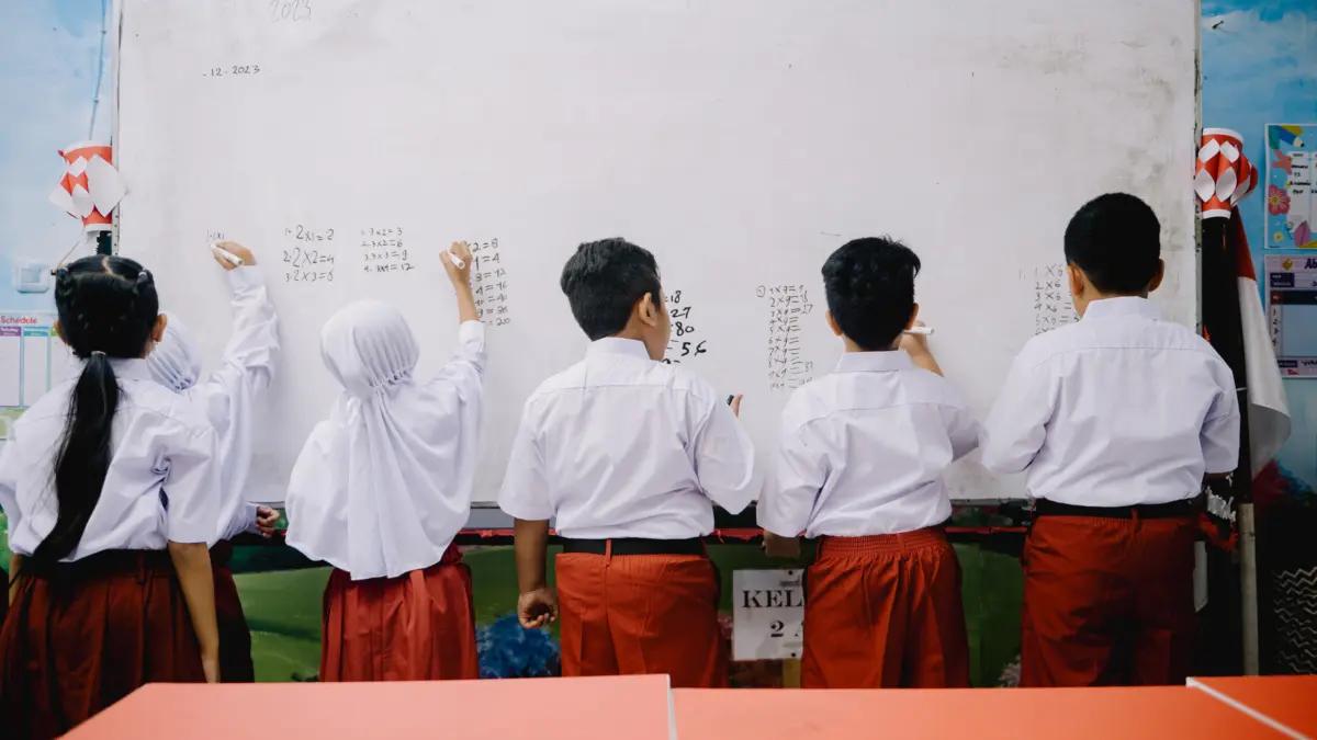 Sekolah Rakyat Bantu Masyarakat Putus Rantai Kemiskinan
