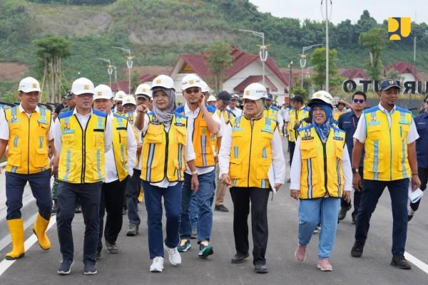 Wamen PU Pastikan Kesiapan Tol Trans Sumatra Untuk Mudik Lebaran 2025