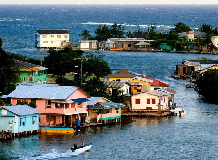 9 Pulau Terbaik di Amerika Tengah untuk Liburan Tropis