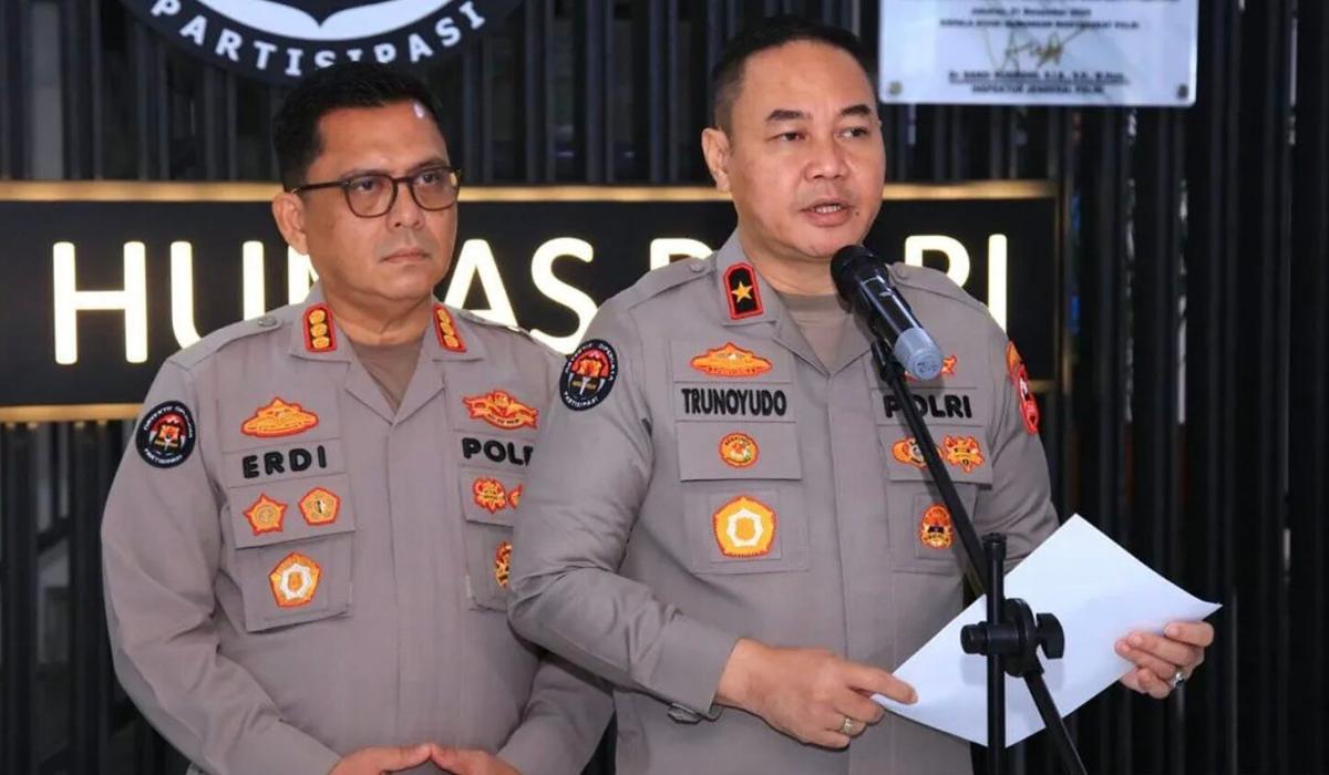 Kapolri Naikkan Pangkat 3 Polisi yang Gugur saat Gerebek Sabung Ayam
