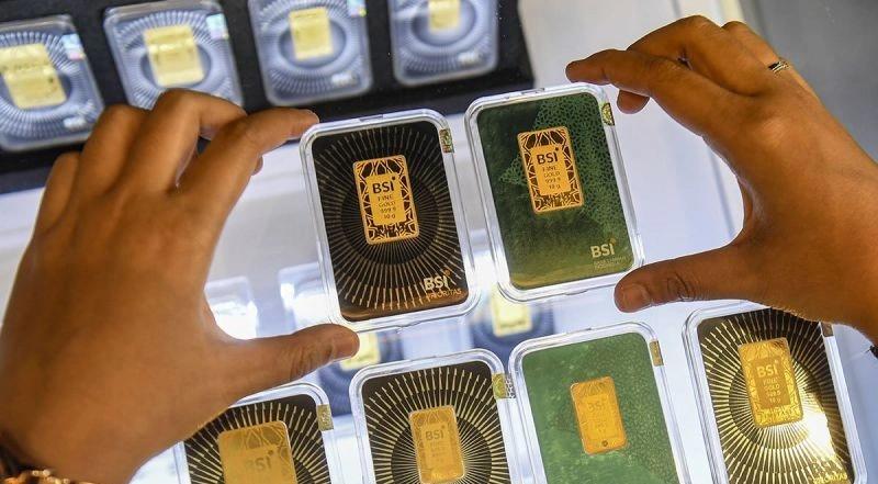 Harga Emas Hari Ini Mendaki ke Puncak hingga Rp1,745 Juta per Gram