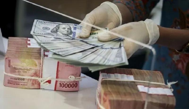 Analis Ngarep Pernyataan Dovish dari The Fed Pulihkan Rupiah