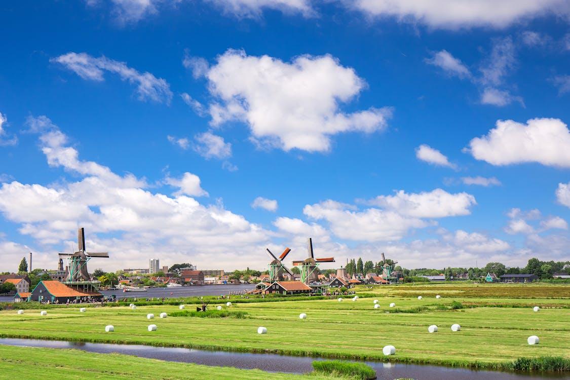 Jelajahi Belanda: Tempat Wisata Populer dan Aktivitas Terbaik yang Wajib Dicoba