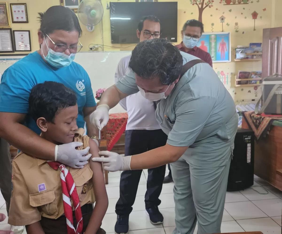 Bio Farma Gelar Vaksinasi Dengue Gratis di Gianyar Bali