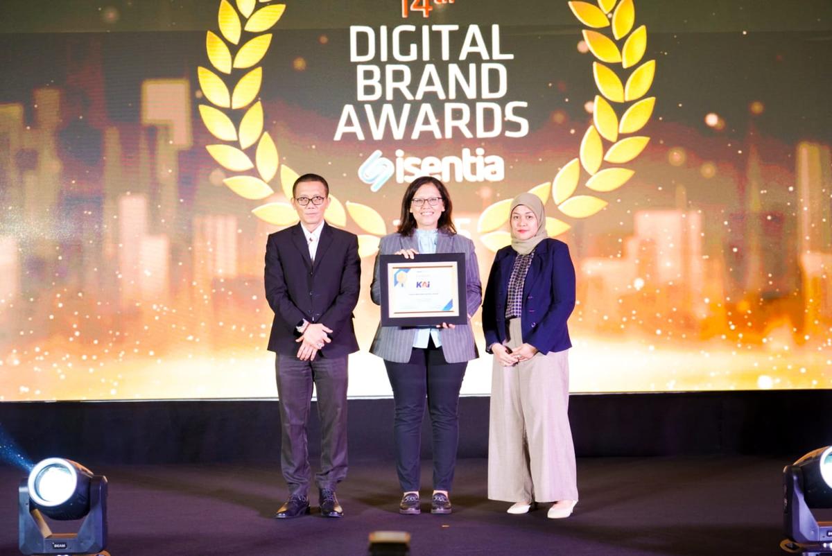 KAI Raih Penghargaan di 2 Ajang Bergengsi