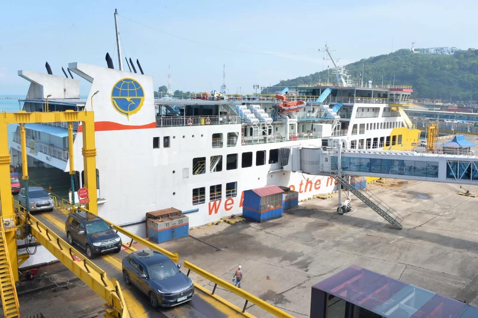 Kebijakan WFA Dorong Pemudik Berangkat Lebih Awal, Pergerakan di Pelabuhan Merak Meningkat