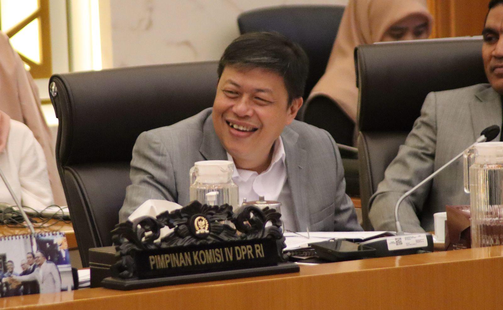 Komisi IV DPR Minta Bulog Serap Gabah Petani Tanpa Batasan
