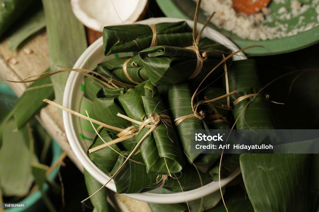 Resep Lepet Ketan Daun Pisang, Kudapan Khas Lebaran