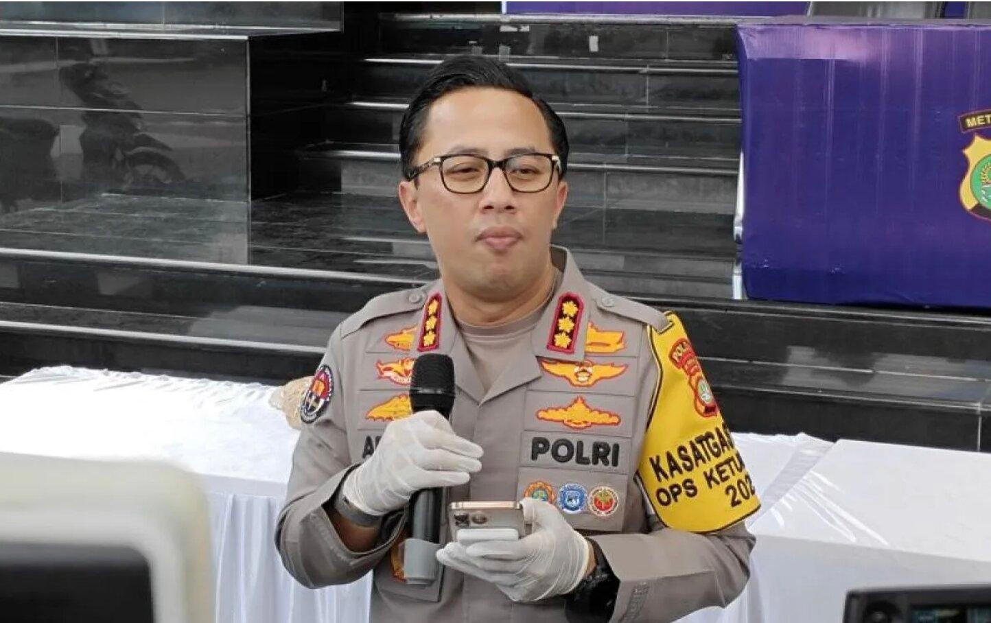 Aksi Vandalisme di Bekasi: 2 Mobil Polisi Dirusak dengan Coretan 'Tolak RUU TNI'