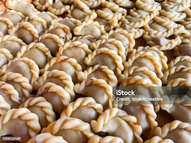 Resep Pastel Kering Isi Abon, Camilan Praktis Khas Lebaran