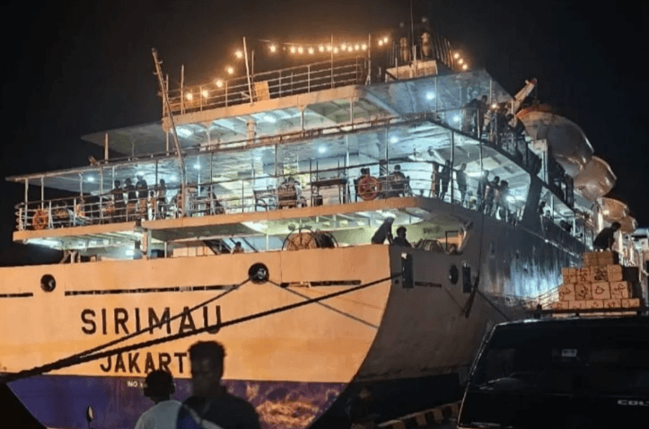 PT Pelni Perkirakan Puncak Arus Balik Lebaran di Pelabuhan Pomako pada 6 April