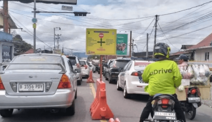 Kendaraan yang masuk Sumbar saat mudik Lebaran capai 21.261 unit