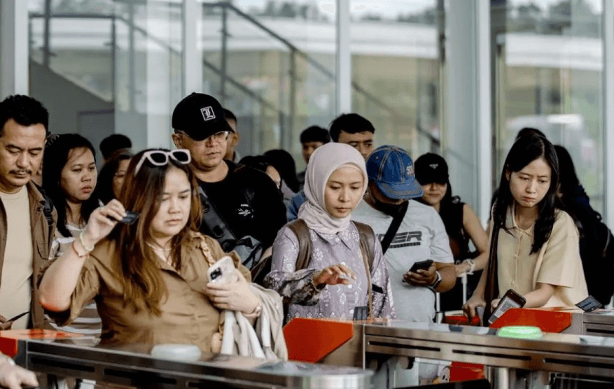 Lonjakan Penumpang Selama Liburan Idul Fitri