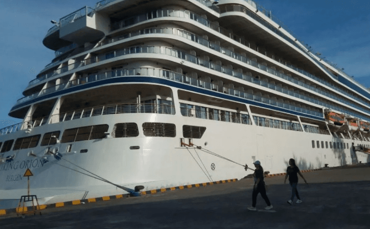 Kapal Pesiar dari Berbagai Negara Ramaikan Libur Lebaran di Pelabuhan Benoa