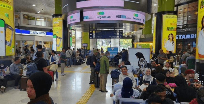 34 Ribu Warga Tinggalkan Jakarta Pakai Kereta di Hari Terakhir Cuti Bersama