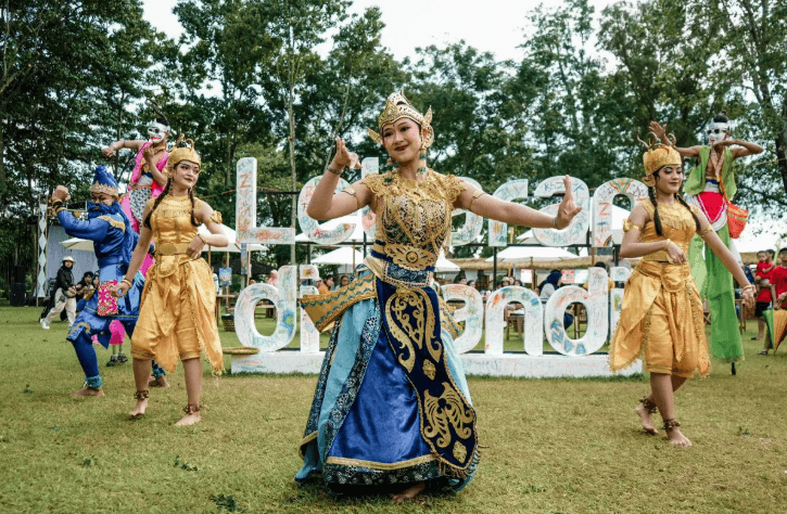 Ribuan UMKM dan Seniman Lokal Meriahkan Program #LebarandiCandi 2025