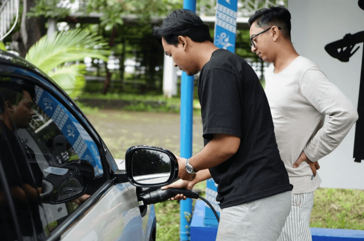 Transaksi SPKLU Selama Lebaran Tembus 5.776 Kali, PLN Catat Lonjakan Konsumsi Listrik