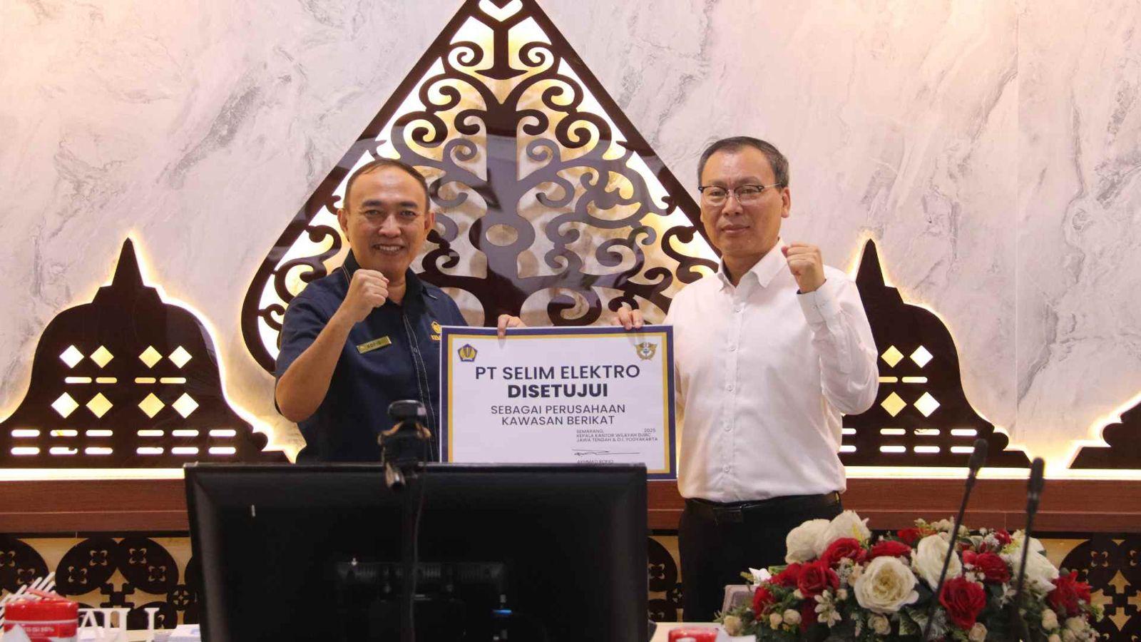 Produsen Alat Elektronik Rumah Tangga Asal Pemalang Kantongi Fasilitas Kawasan Berikat Bea Cukai